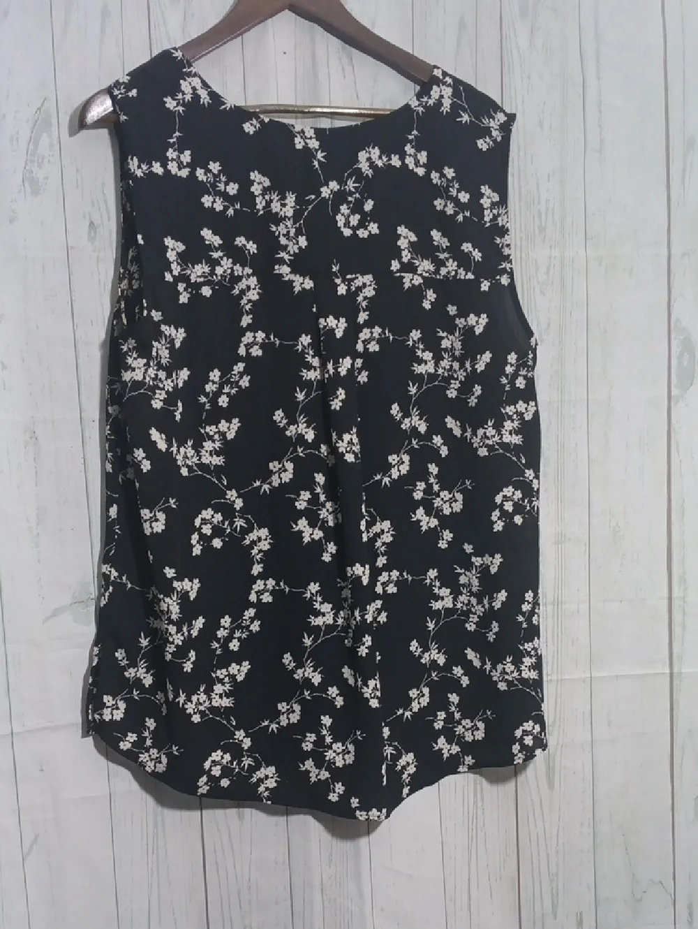 SOLD Talbots Floral Blouse Black And White Sz 2X - Picture 4 of 5